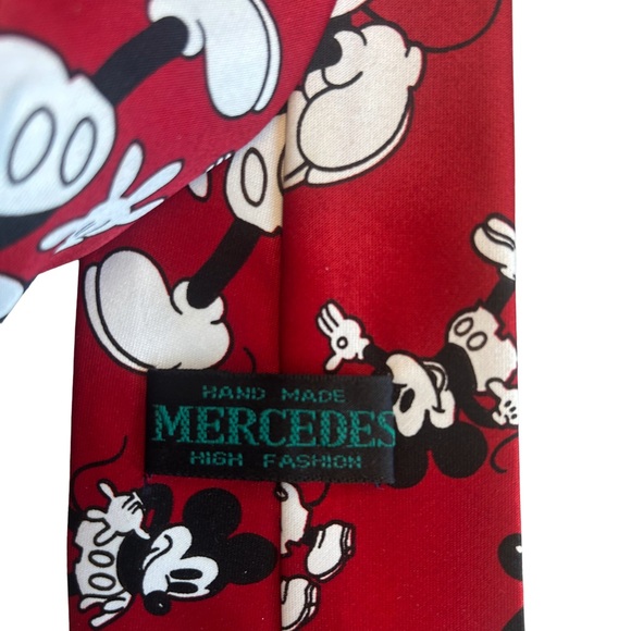 Mercedes High Fashion Vintage  Mickey Mouse Red Silk Tie for Men - Picture 3 of 5